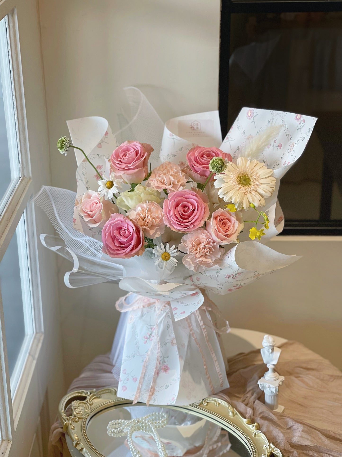 Cupid’s Kiss Bouquet