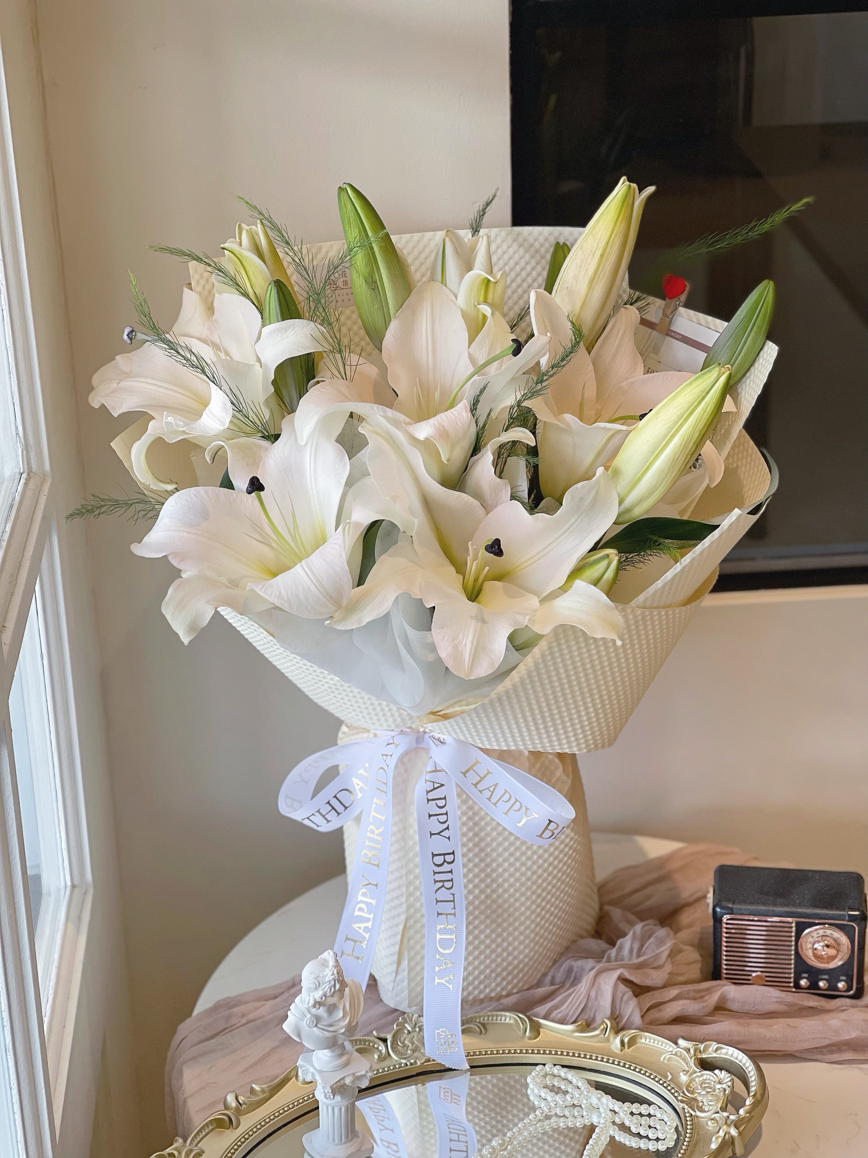 Lily Elegance